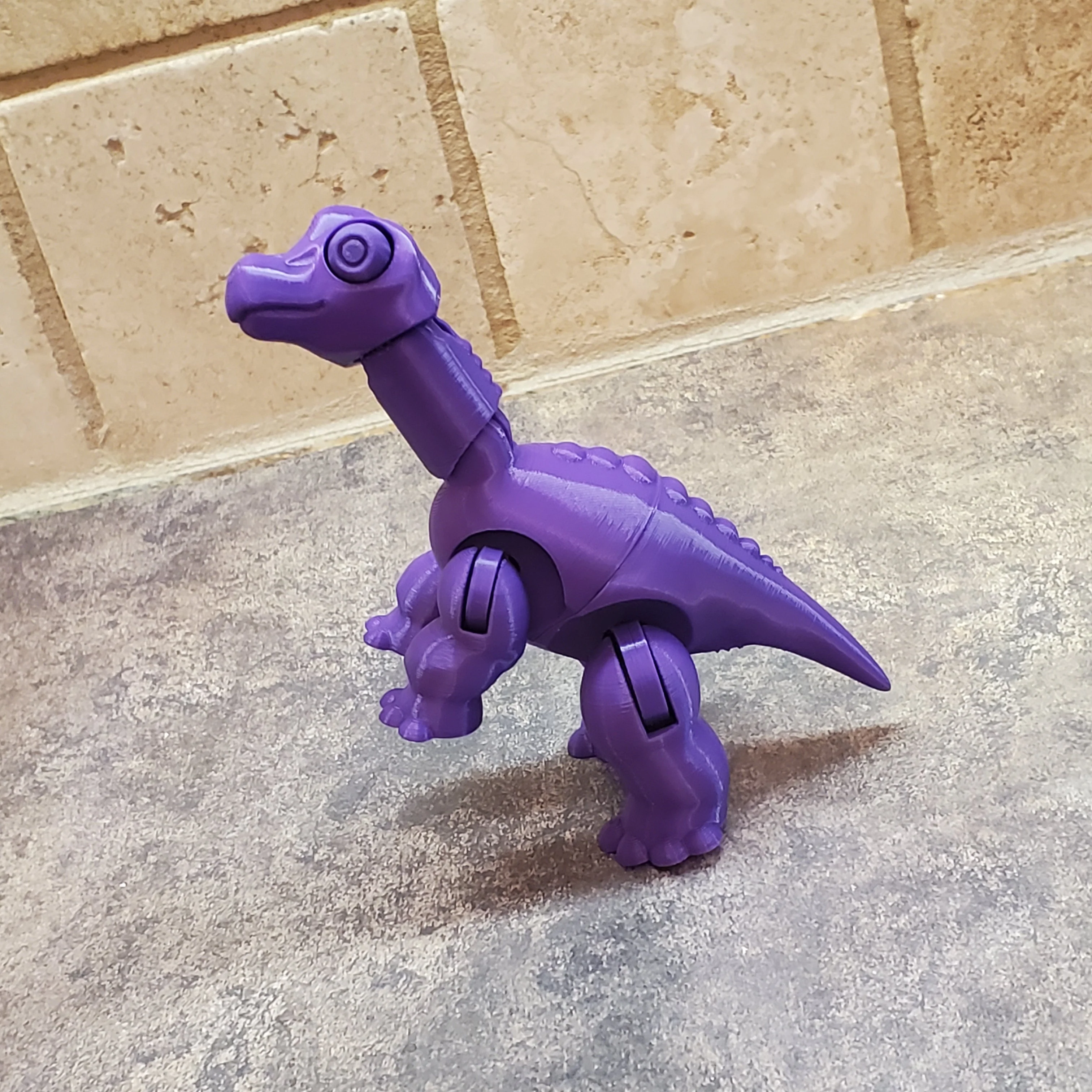 Lil' Dino Pals: Brachiosaurus - Image 3