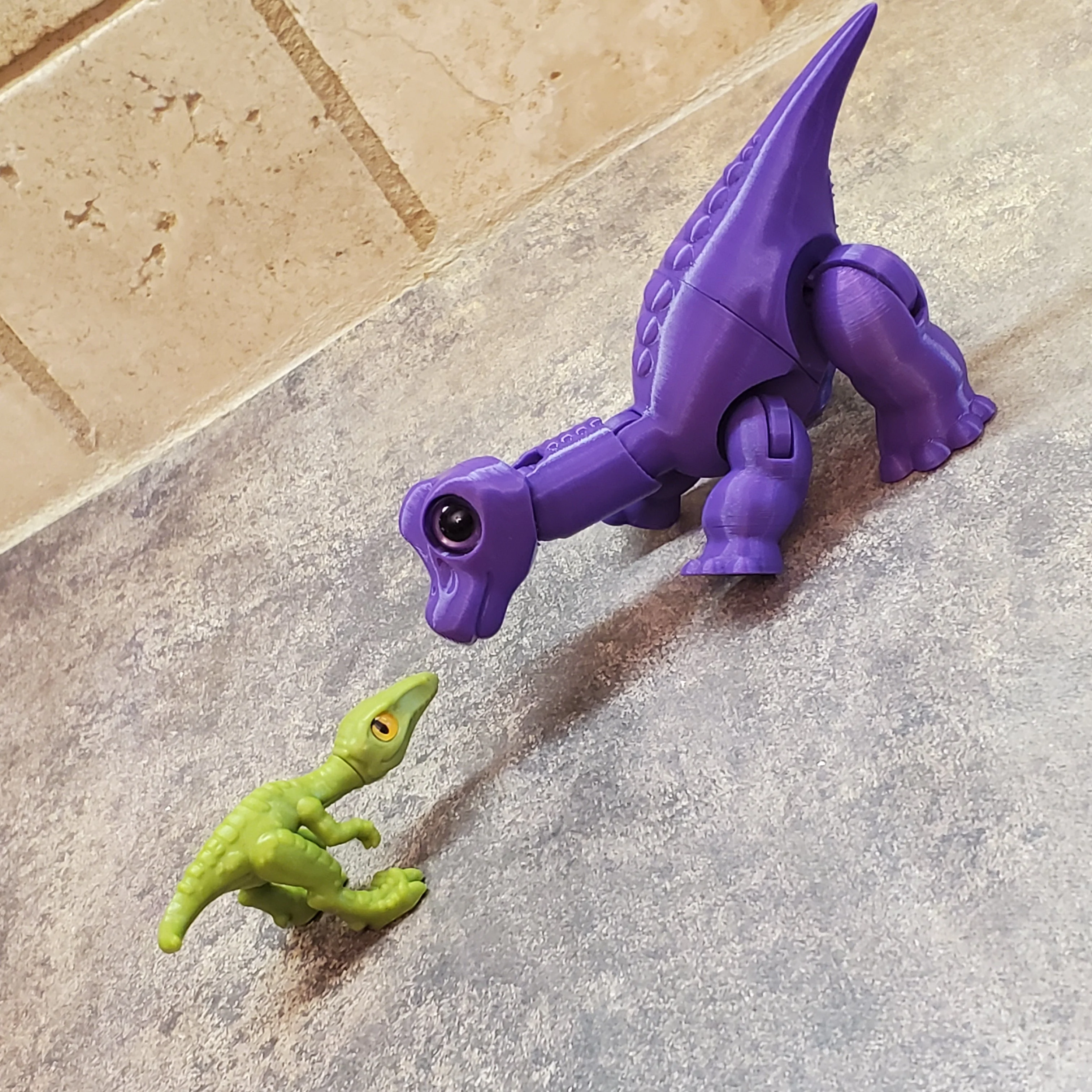 Lil' Dino Pals: Brachiosaurus - Image 4